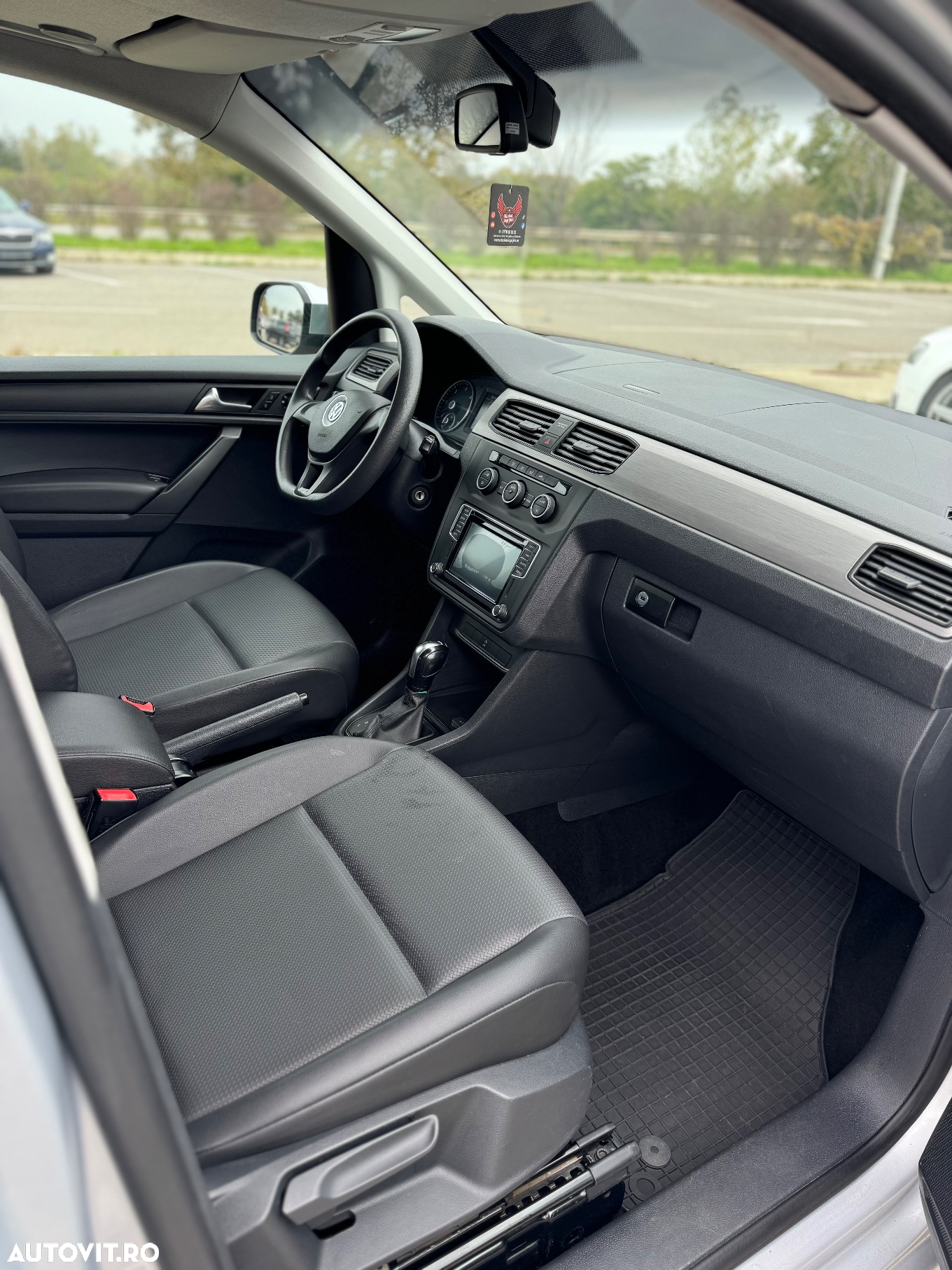 Volkswagen Caddy 2.0 TDI (7-Si.) DSG Maxi Family - 8