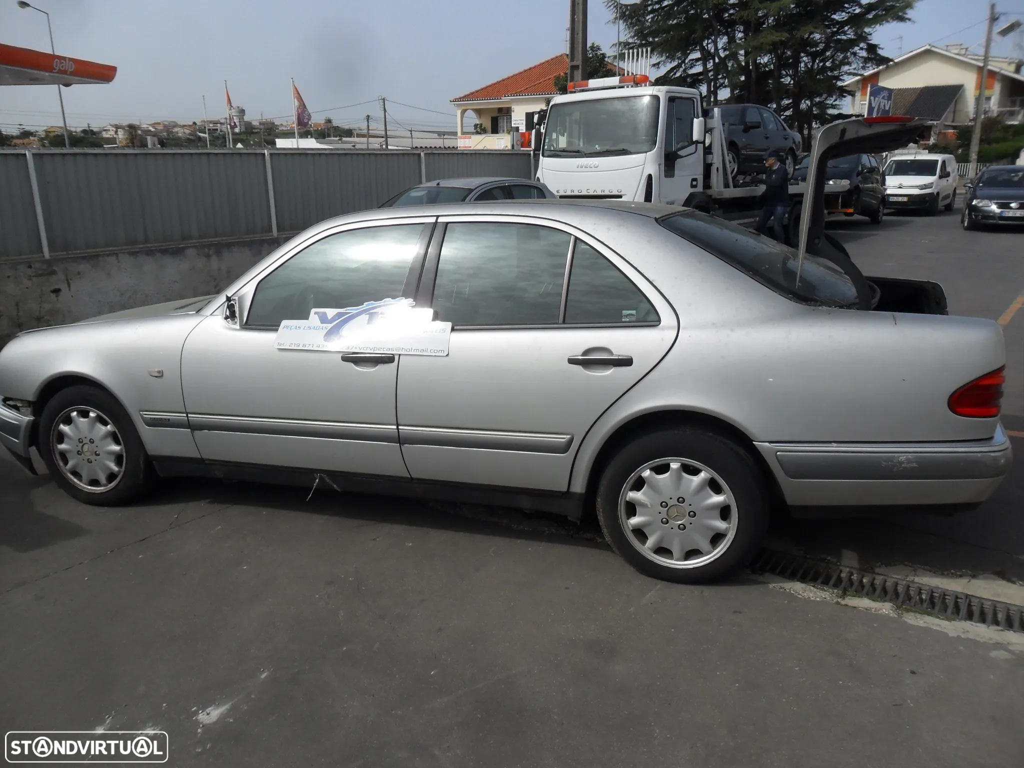 Mercedes E210 (1995-1999) - Viatura para peças - 8