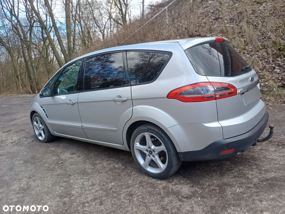 Ford S-Max 2.0 TDCi DPF Titanium - 6