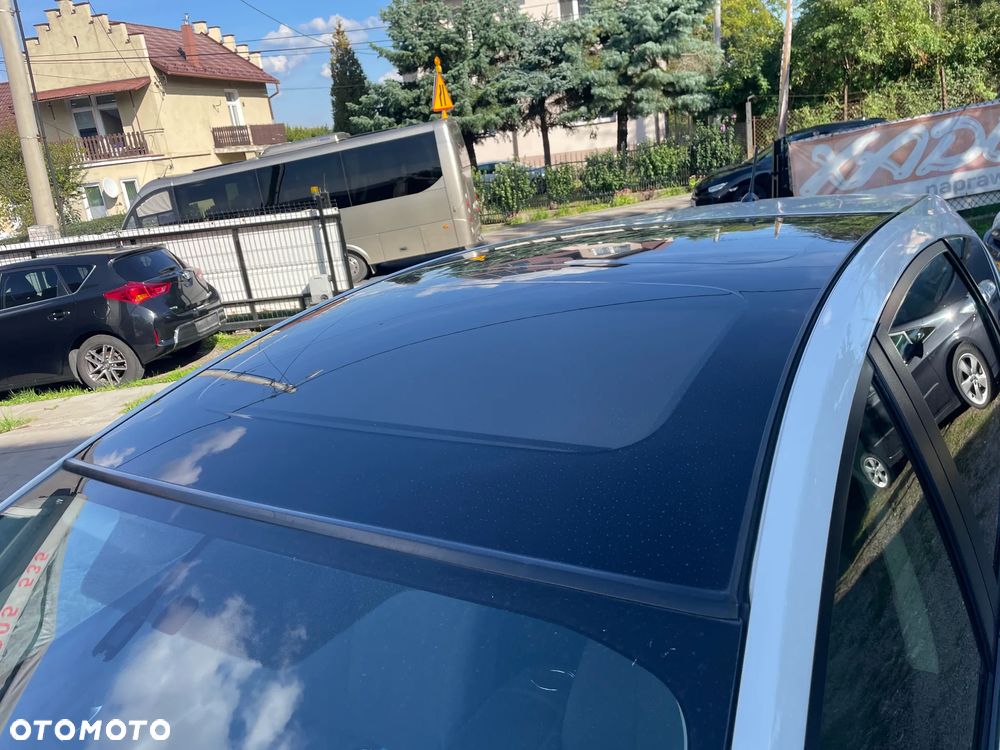 Toyota Prius+ 1.8 HSD Premium - 8