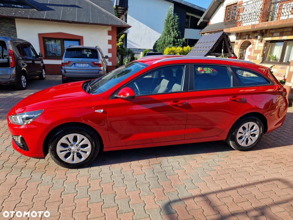 Hyundai i30 1.5 DPI Classic + - 29