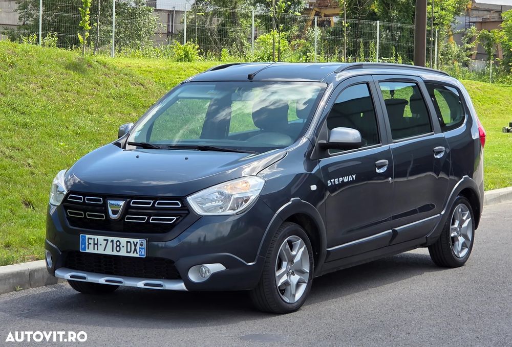 Dacia Lodgy 1.5 Blue dCi Stepway - 5