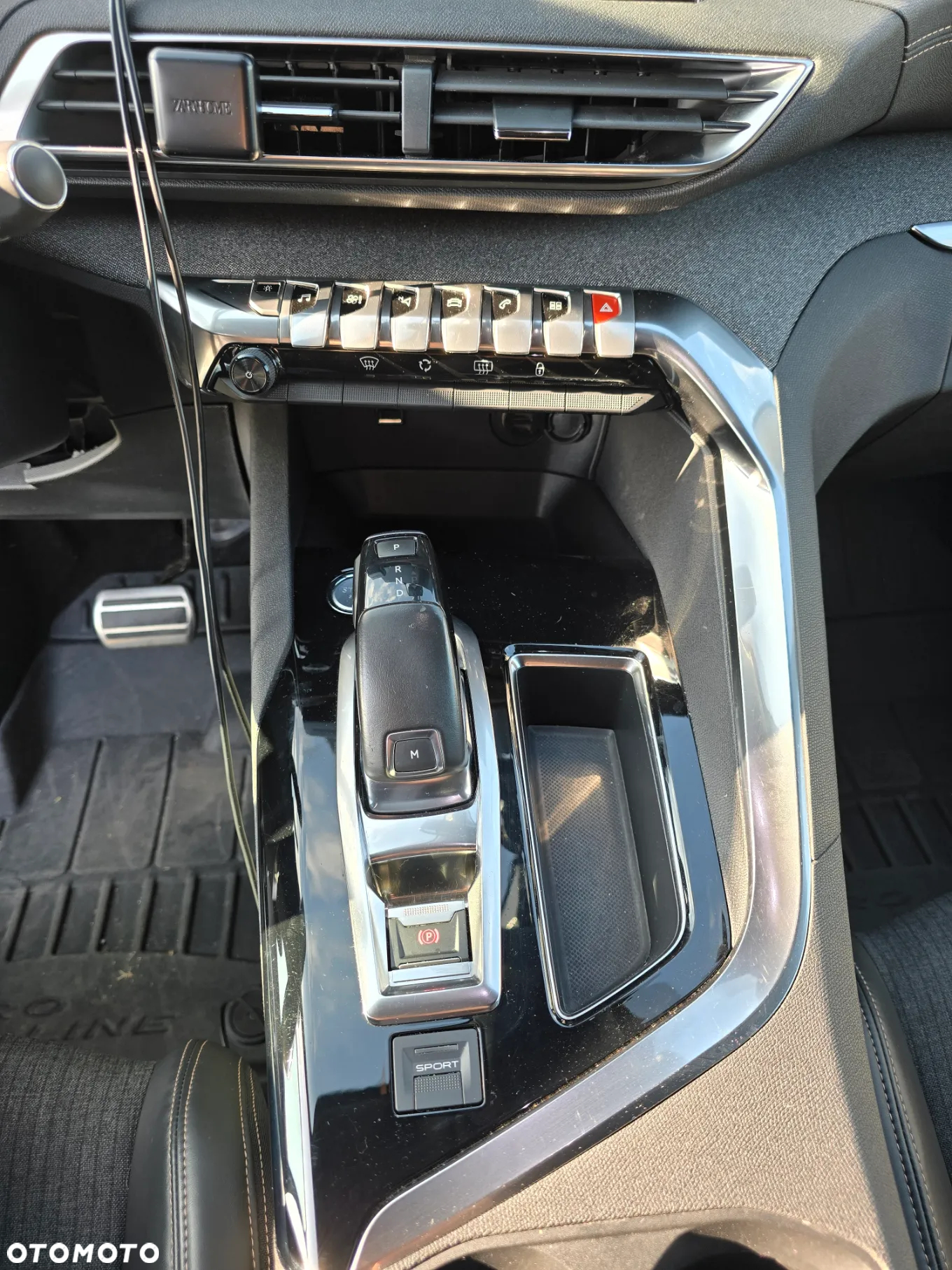 Peugeot 5008 THP 165 EAT6 Stop & Start Allure - 14