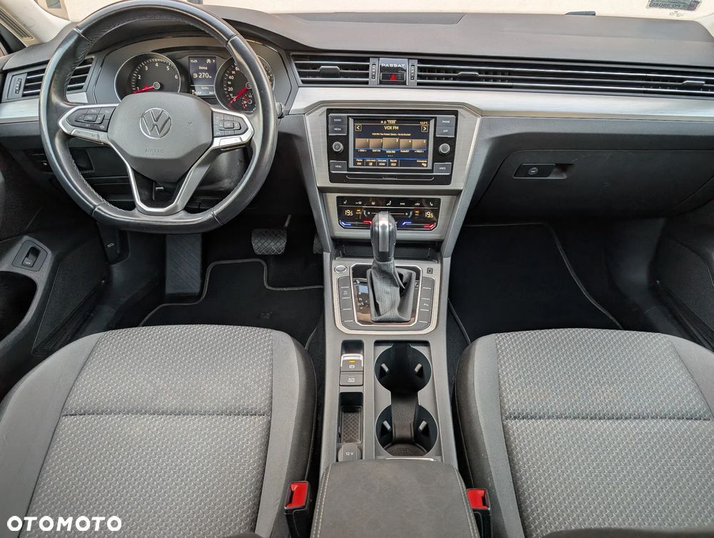 Volkswagen Passat - 7