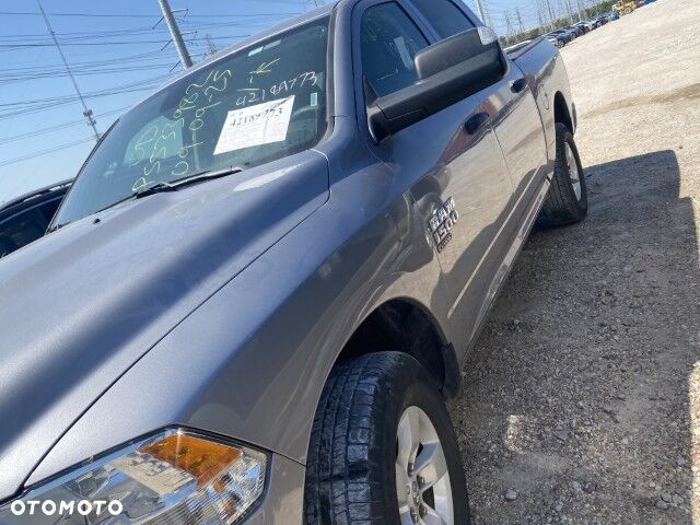 RAM 1500 5.7 Quad Cab Laramie - 10