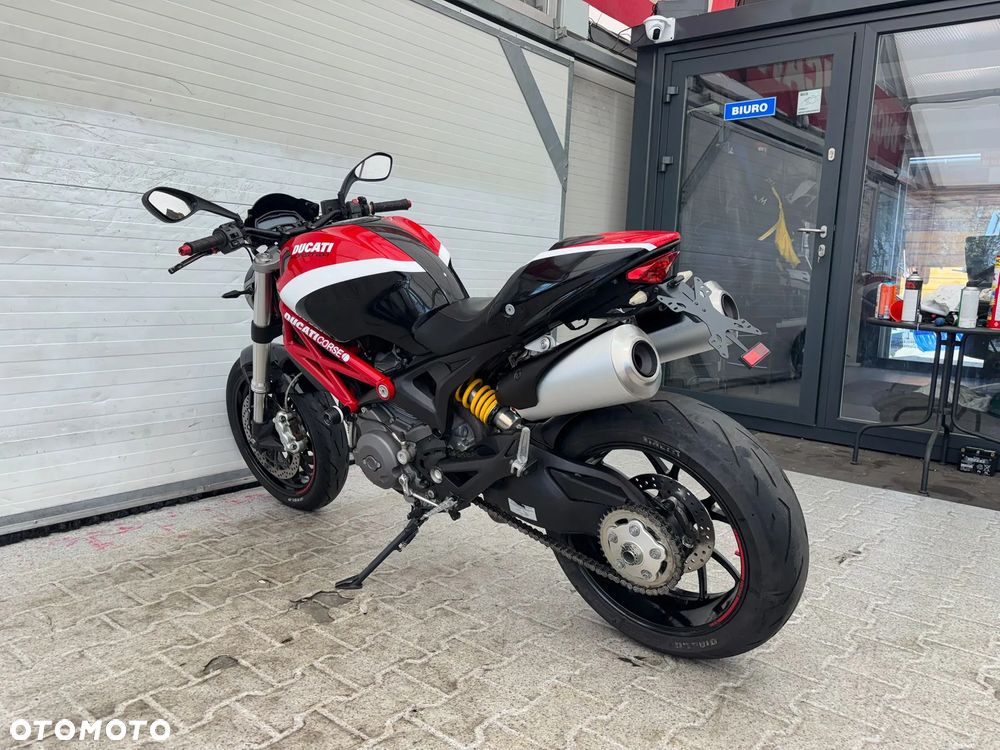 Ducati Monster - 13