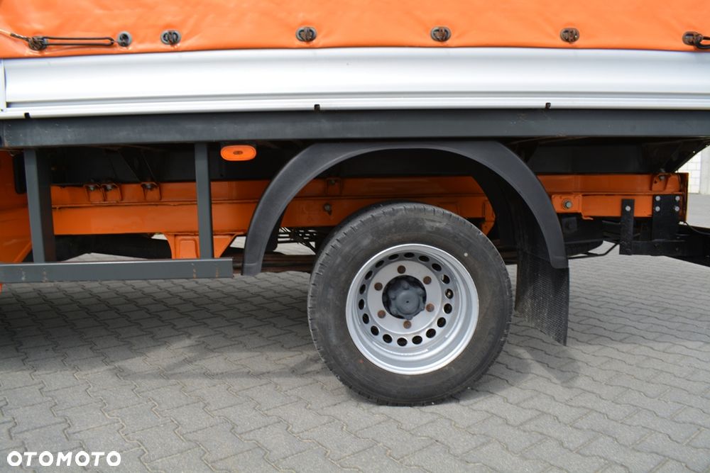 Volkswagen CRAFTER DOKA BLIŹNIAKI - 19