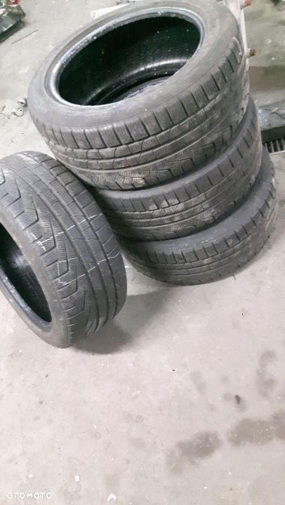 OPONA PIRELLI SOTTOZERO SERIA II 245/45R17 5,5MM - 3