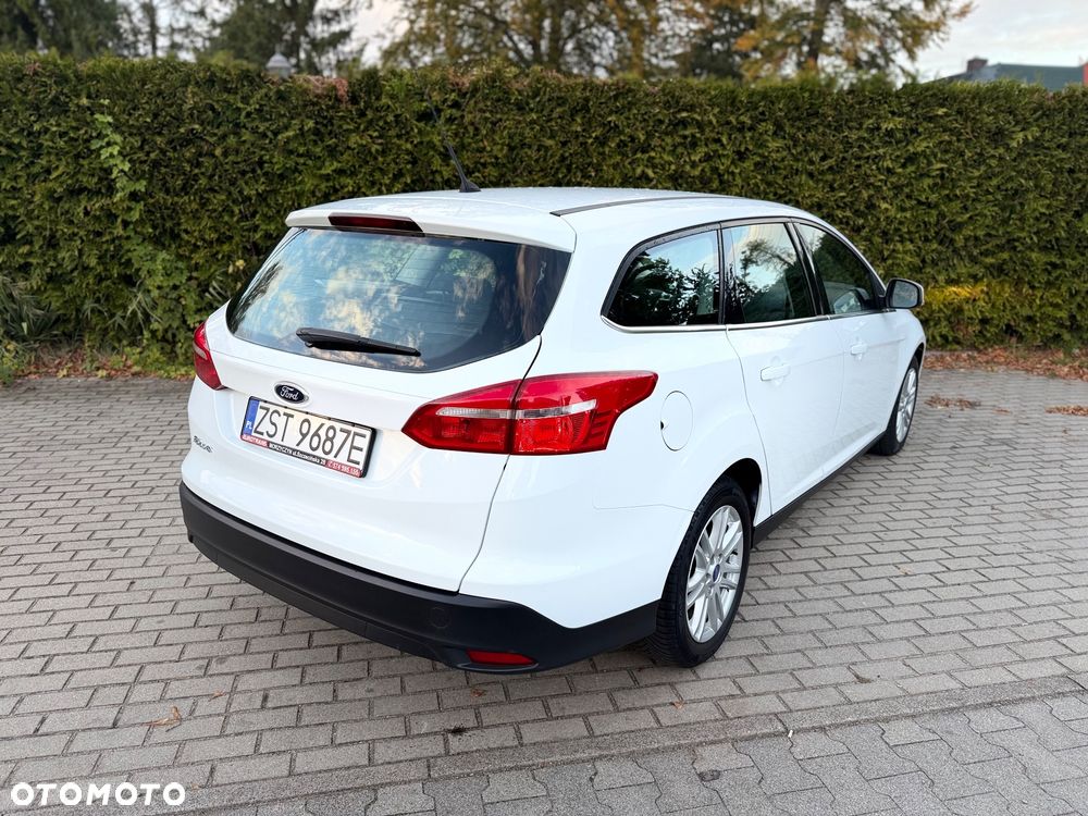 Ford Focus 1.6 TI-VCT Champions Edition - 4