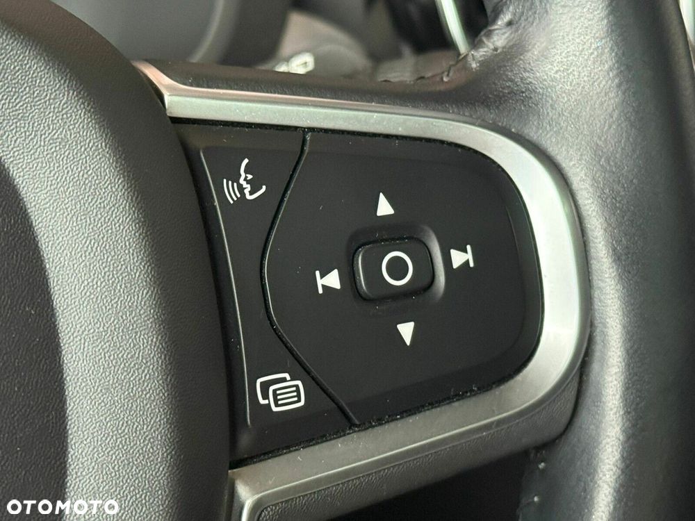 Volvo XC 60 - 19