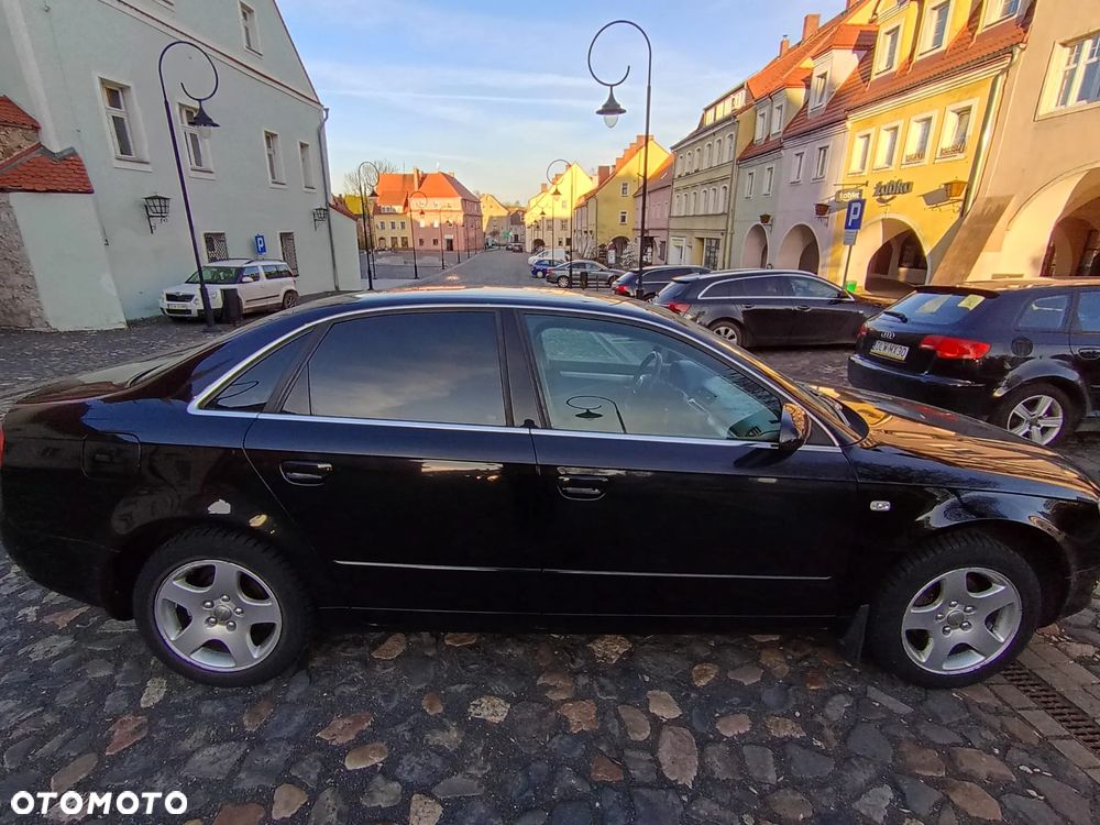 Audi A4 Limousine 2.0 TDI DPF - 3
