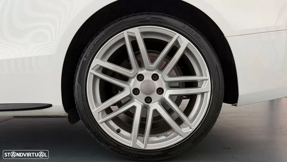 Audi A5 Cabrio 2.0 TDi S-line - 16