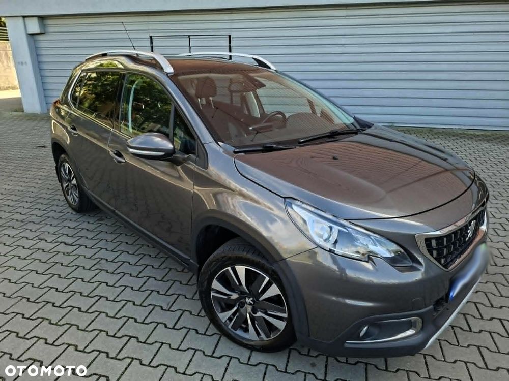 Peugeot 2008 BlueHDi 100 STOP & START Allure - 18