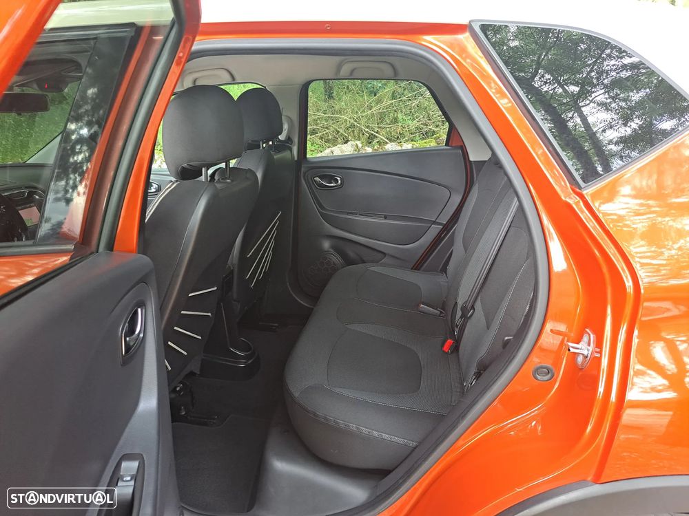 Renault Captur 1.5 dCi Exclusive - 24