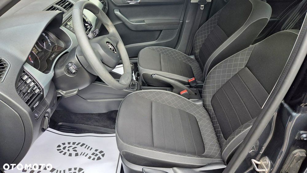 Skoda Fabia 1.0 TSI Ambition - 12