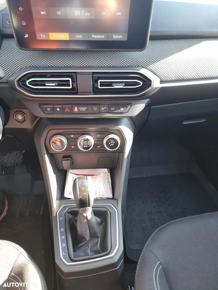 Dacia Logan TCe 90 CVT Prestige - 8