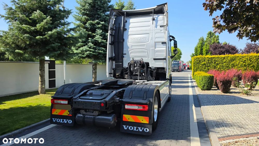 Volvo VOLVO///FH///500///2017///XENONY///ALUMINIOWE FELGI///ZABUDOWY MIĘDZYOSIOWE///TELEWIZOR///KONTRAKT SERWISOWY///STAN DOBRY - 2