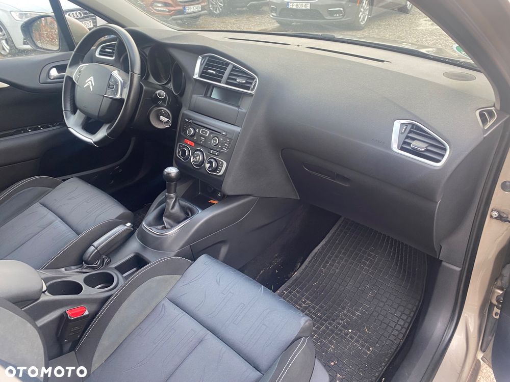 Citroën C4 1.6 VTi Seduction - 25