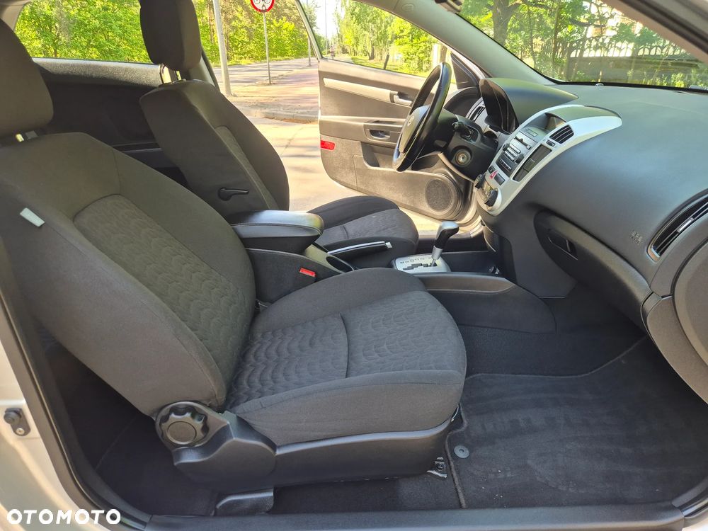 Kia ProCeed 1.6 Optimum + - 9