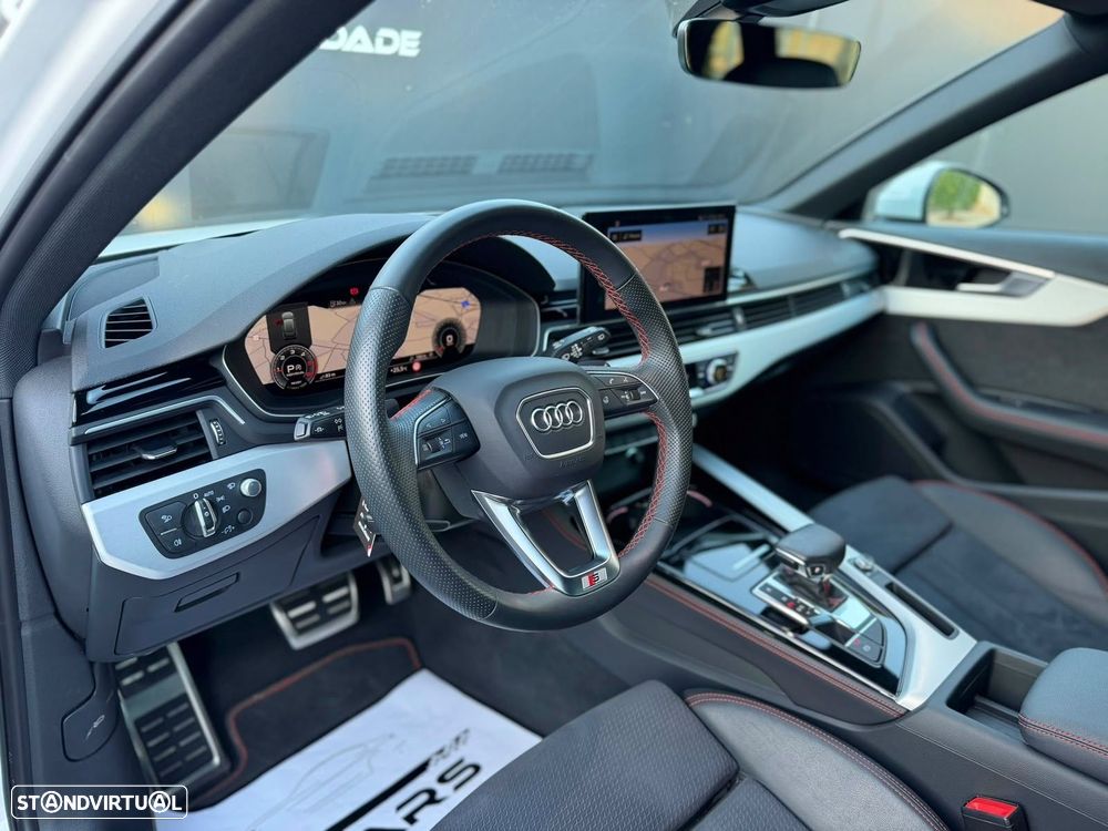 Audi A4 Avant 40 TDI S line S tronic - 12