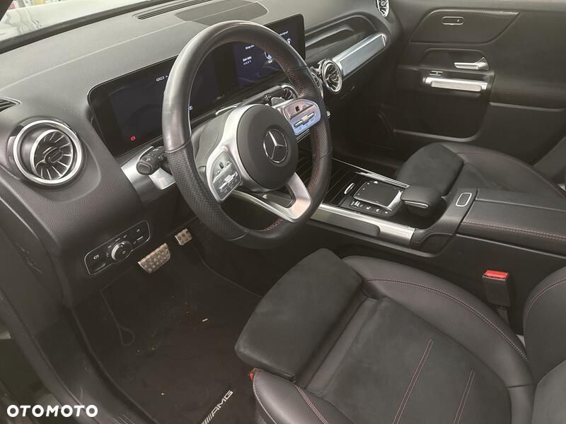 Mercedes-Benz GLB 200 AMG Line 7G-DCT - 11