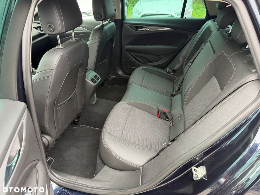 Opel Insignia 1.5 Direct InjectionTurbo Business Edition - 25