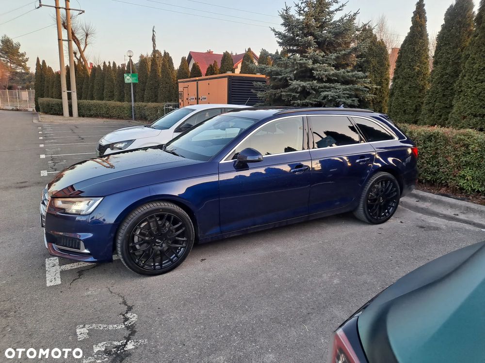 Audi A4 Avant 2.0 TDI Sport S tronic - 22