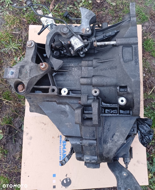 Skrzynia biegów Forda Kuga mk1 AV4R-7002-AA