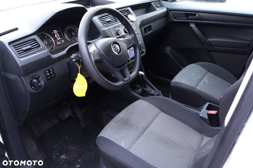 Volkswagen Caddy Maxi - 9