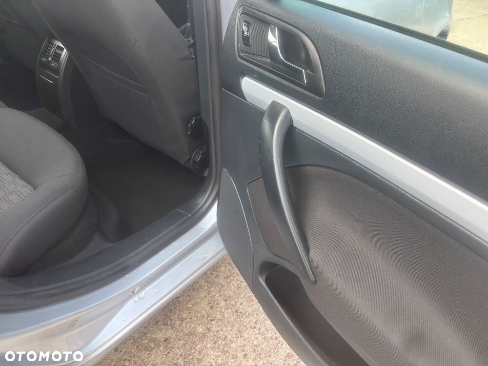 Skoda Octavia 1.4 TSI IMPULS EDITION - 20