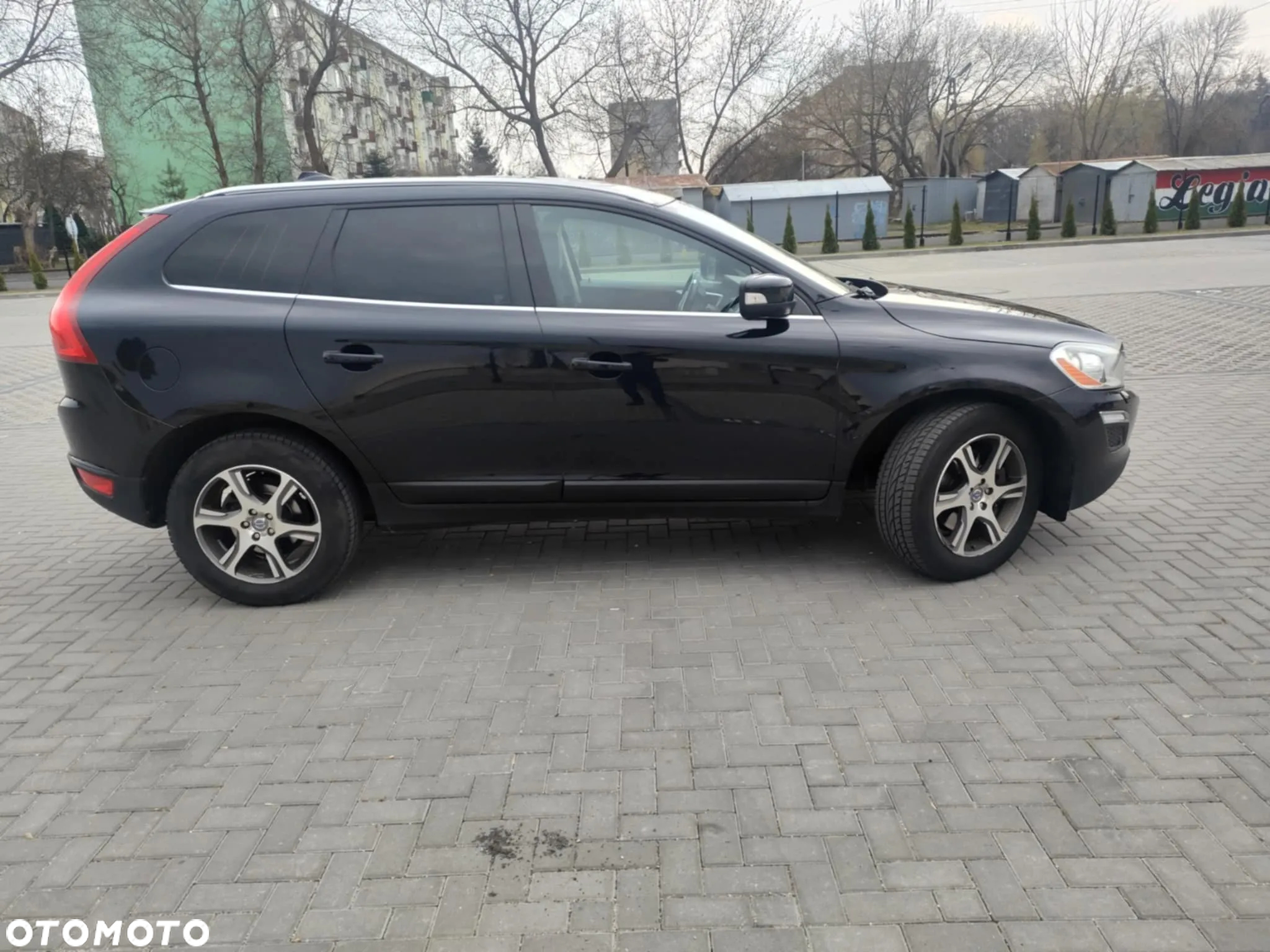 Volvo XC 60 - 4