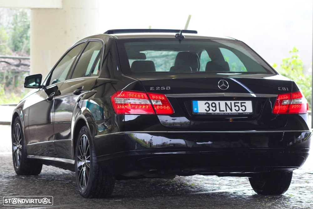 Mercedes-Benz E 250 CDI Avantgarde BlueEfficiency Auto. - 15
