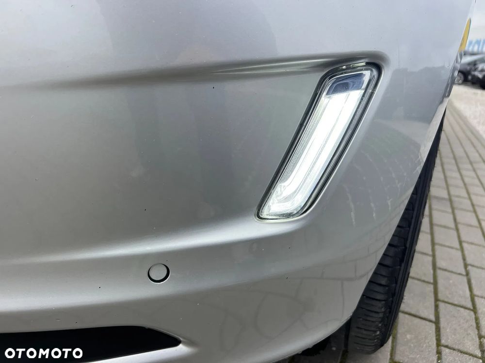 Volvo XC 60 D3 Drive-E Ocean Race - 28