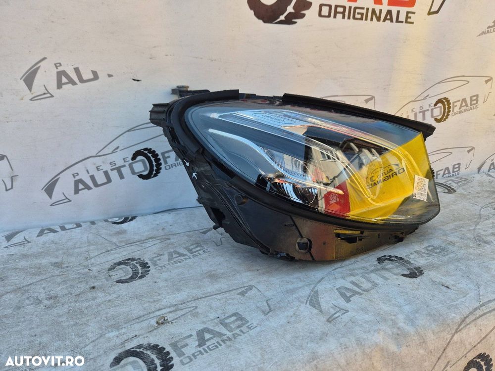Far dreapta Mercedes E-Class W213 Multibeam Full LED A2139067606 - 2