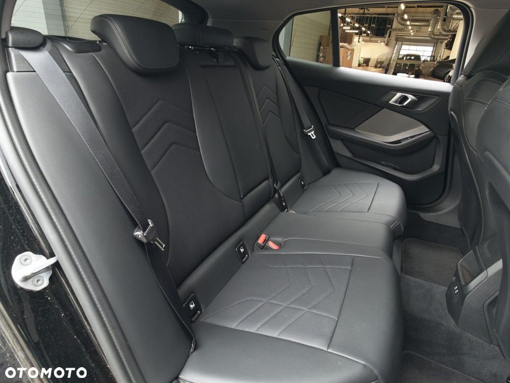 BMW Seria 1 - 12