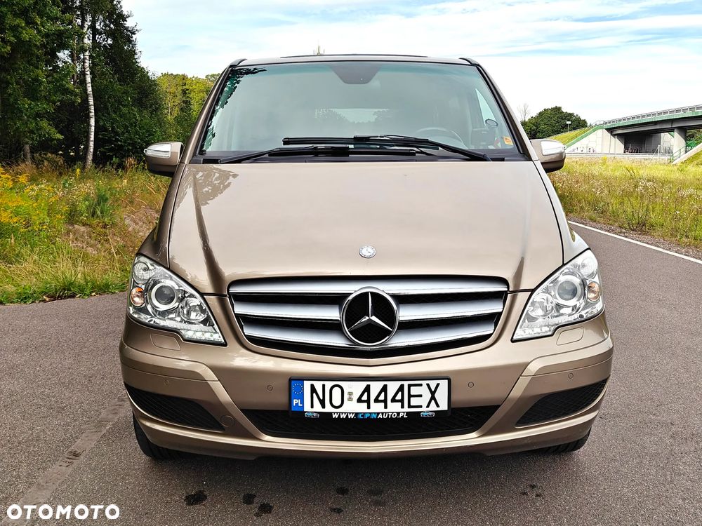 Mercedes-Benz Viano - 13