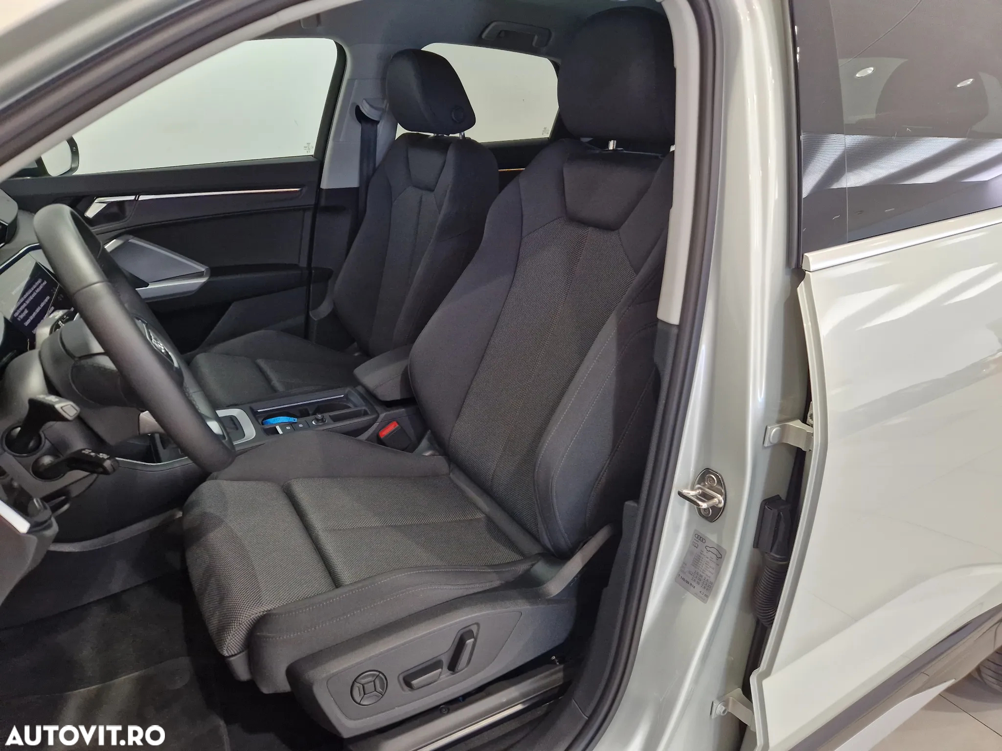 Audi Q3 1.5 35 TFSI S tronic S Line - 11