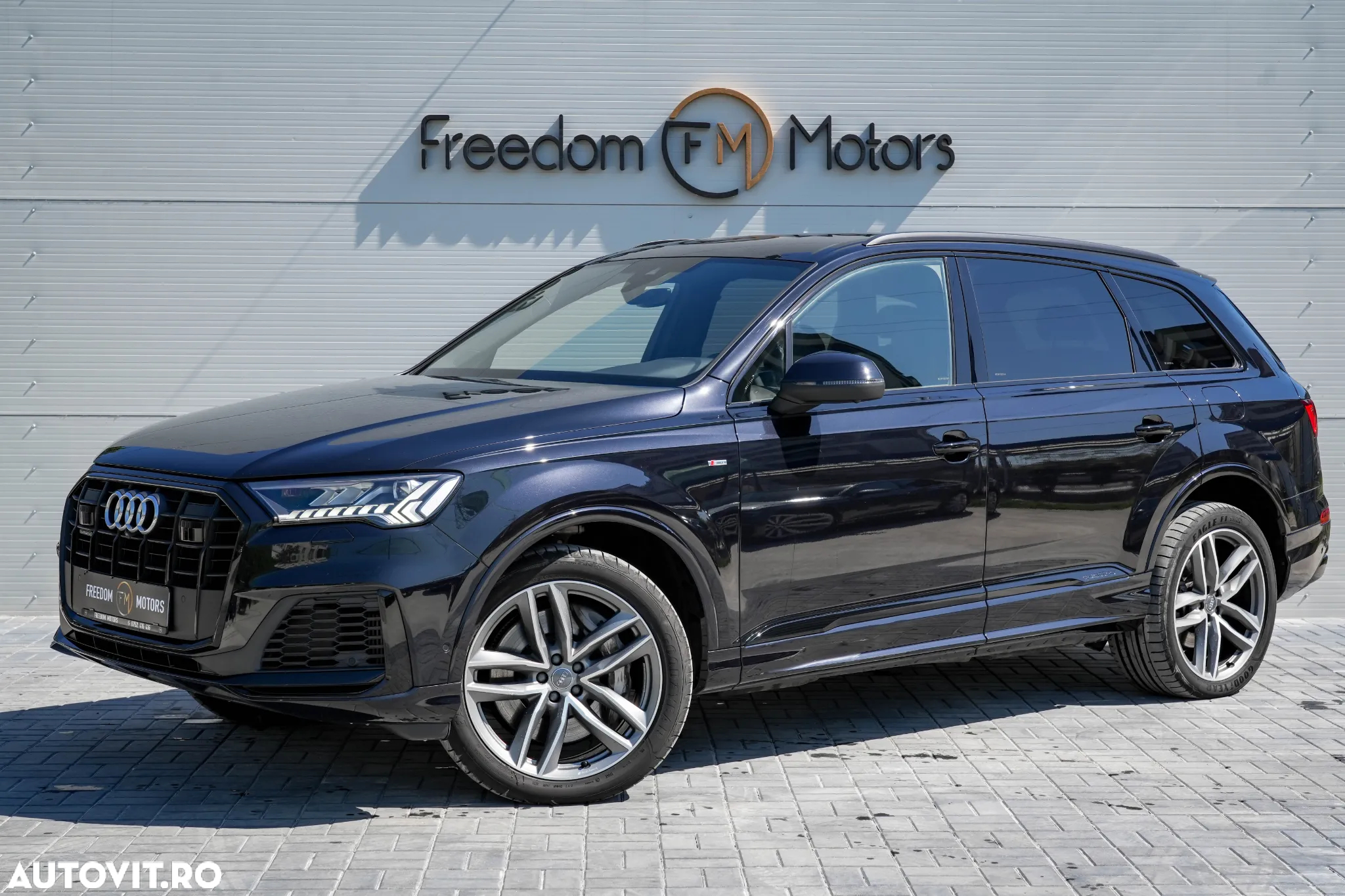 Audi Q7 55 TFSI e quattro Tiptronic PHEV S Line - 7
