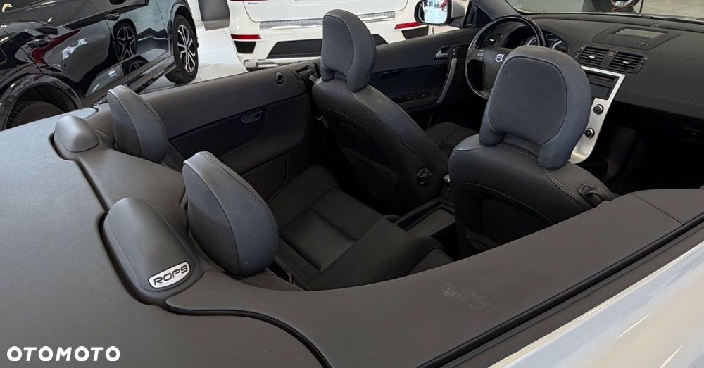 Volvo C70 2.0D Momentum - 22