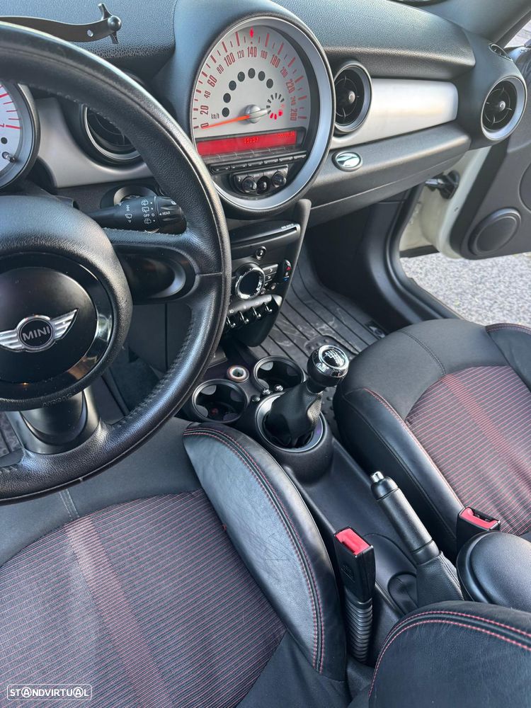 MINI Clubman - 25