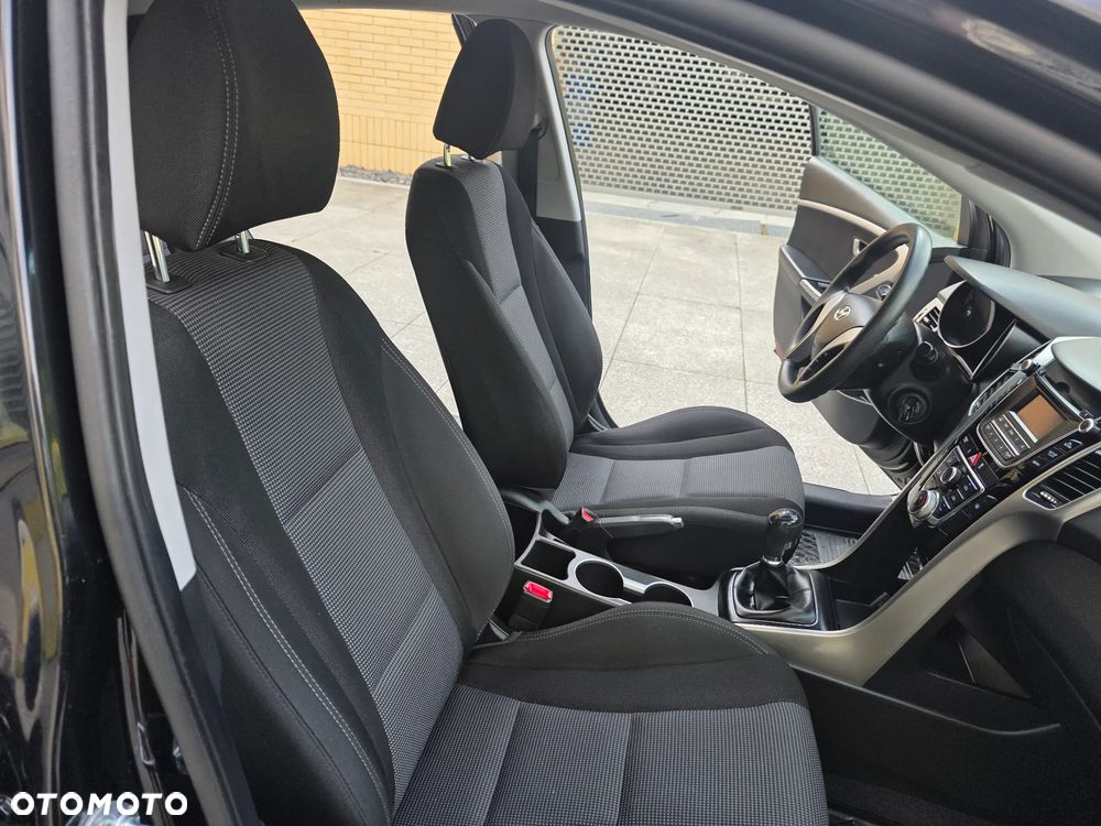 Hyundai i30 1.4 Classic - 12