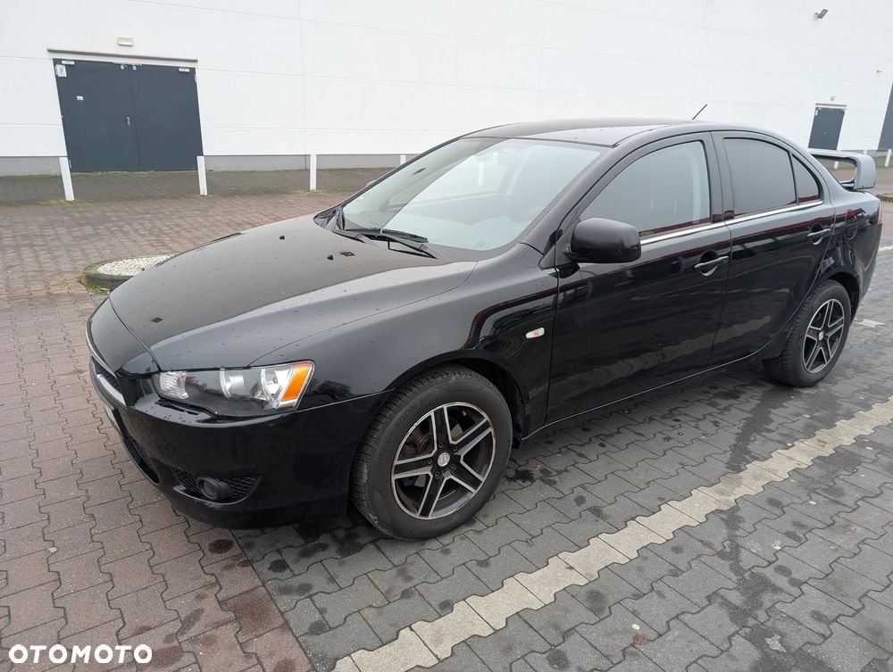 Mitsubishi Lancer 1.8 Inform LPG - 12