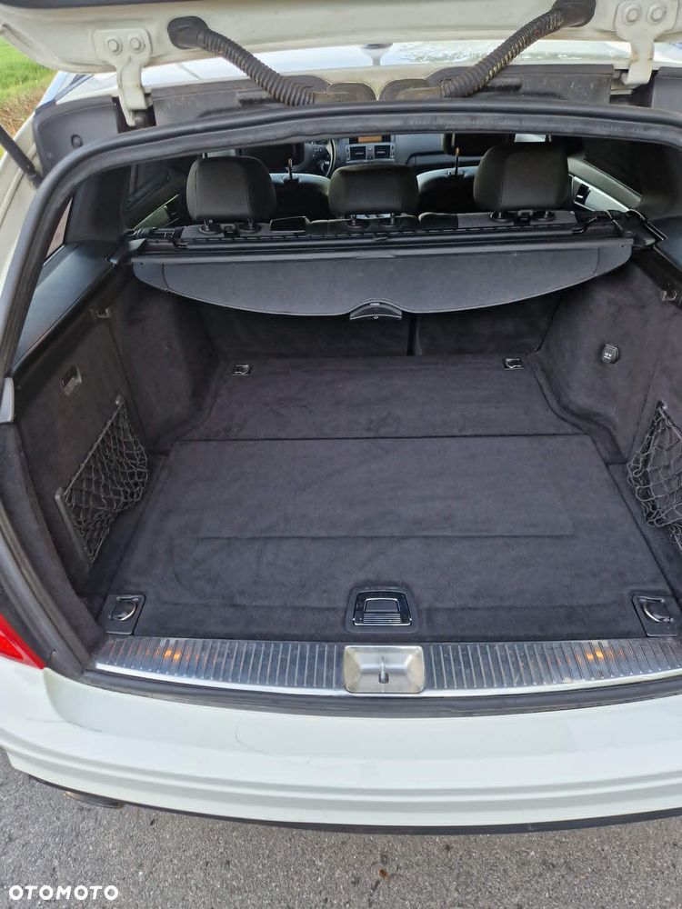 Mercedes-Benz Klasa C 200 7G-TRONIC Avantgarde Edition - 15