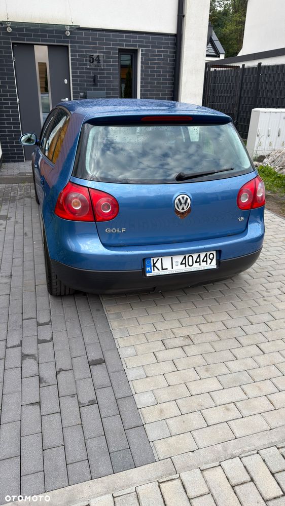 Volkswagen Golf 1.6 Trendline - 17