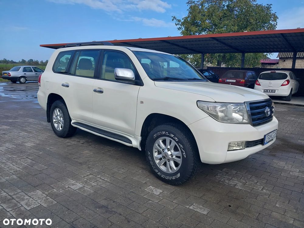 Toyota Land Cruiser - 3