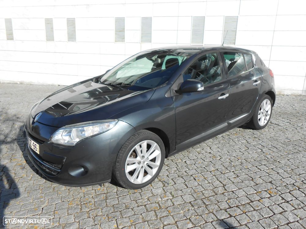 Renault Mégane 1.5 dCi Dynamique S - 1