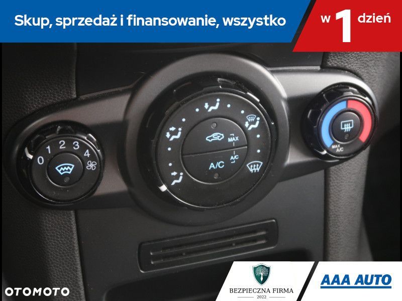 Ford Fiesta - 17