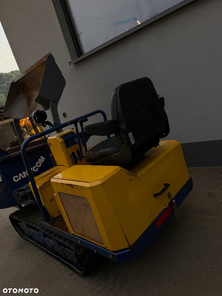 Kubota Canycon S100. Wozidło Gąsienicowe. Japońska Wywrotka w Pełni Hydrauliczna. Samo-załadowcza łyżka. Kiper Obrotowy! Silnik Kubota 3cylindry. Potężna moc. Szybka wolna jazda! Tylko 351 MTG. 2015rok prod. Ani deka luzów czy wycieków! Maszyna Sprowadzona z Norwegii z urzędu komunalnego. Używana raz do roku. Wielka Okazja! - 8