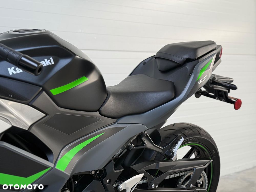 Kawasaki Ninja 500 - 36