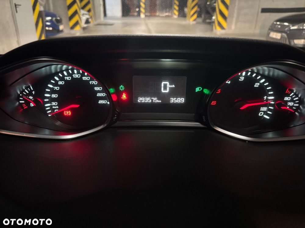 Peugeot 308 1.6 HDi Style - 8